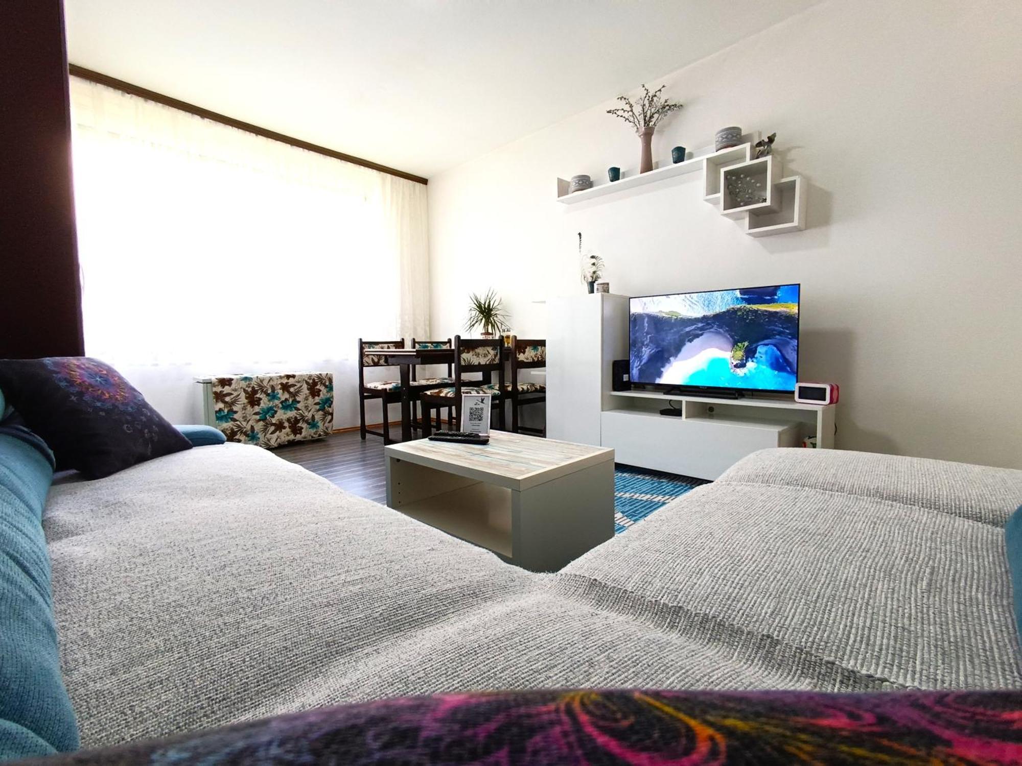 Flamingo 365 - Near City Center With Free Parking Sarajevo Luaran gambar